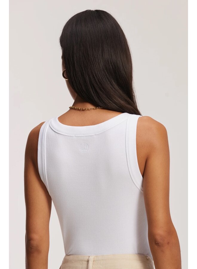REESE SINGLET off white