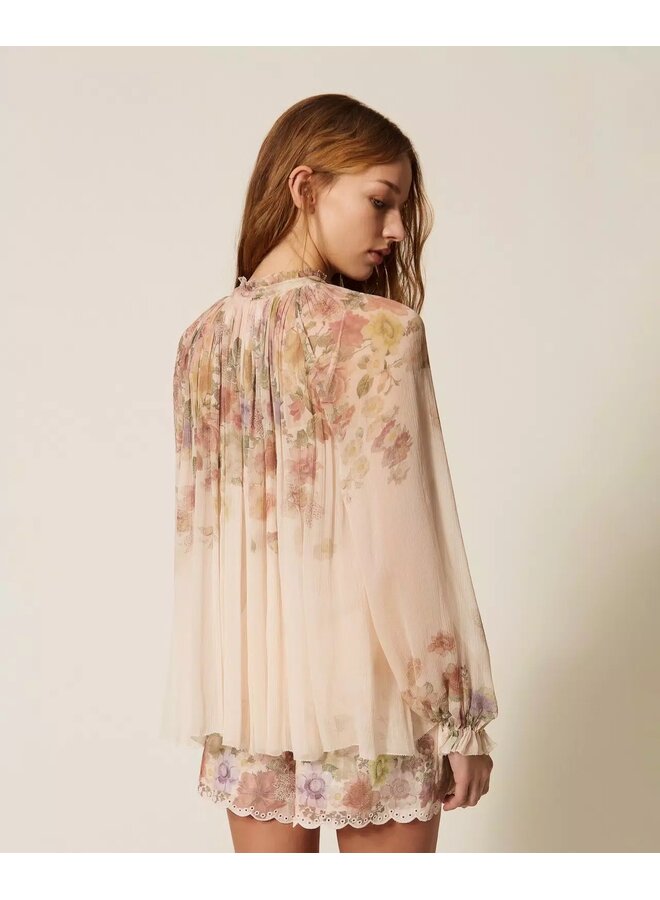 Floral crépon blouse