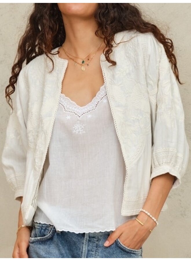 AVERI EMB jacket ivory