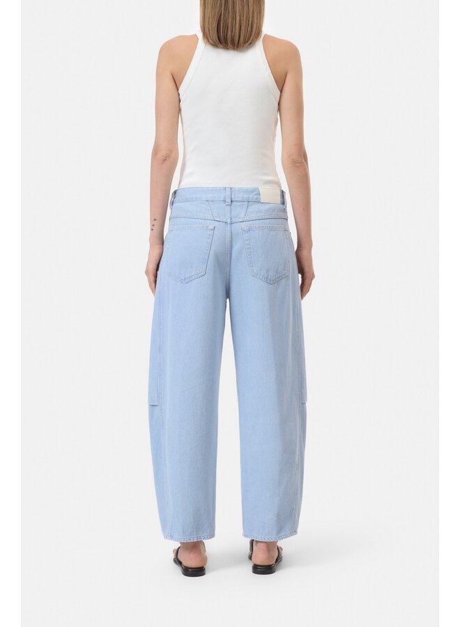 JAZZIE with pleat detail light blue