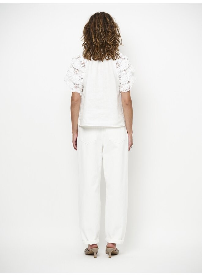 Lace detail top JONILLE milk white