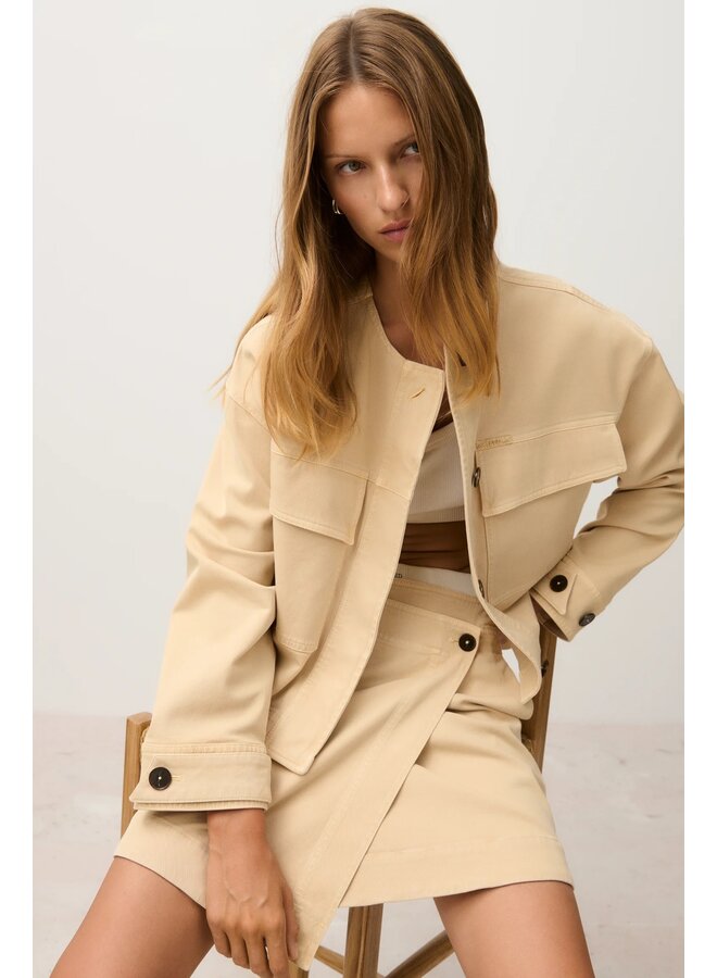 Cropped utility jacket camel beige