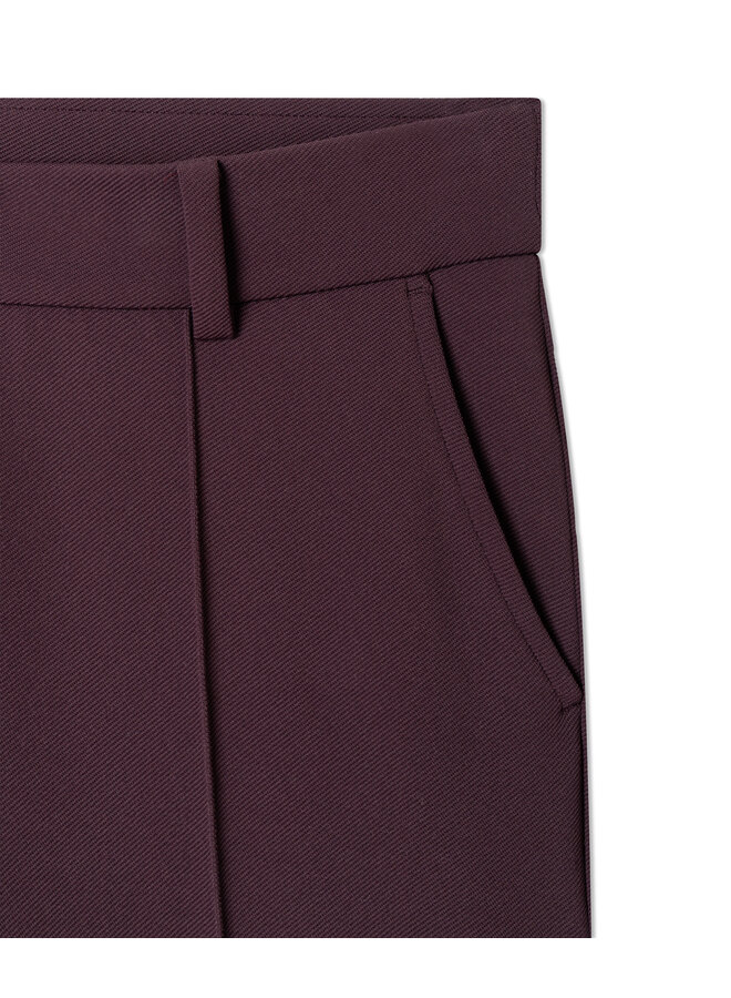 FRANCOISE burgundy lipstick