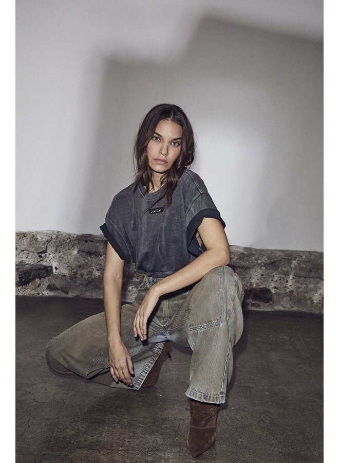 Romie Acid Pleat Tee Black Wash