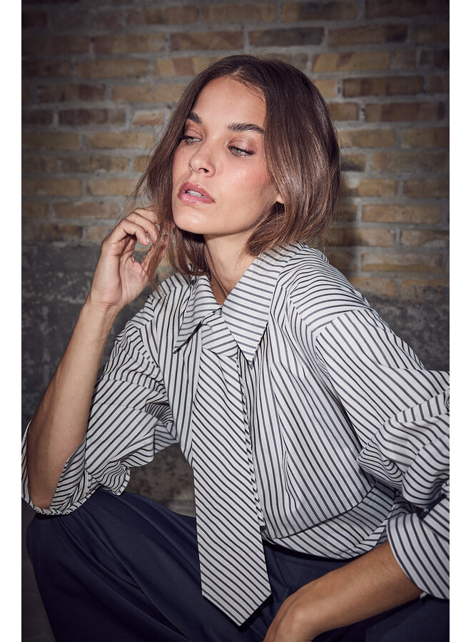 Gemma Tie Stripe Shirt beige