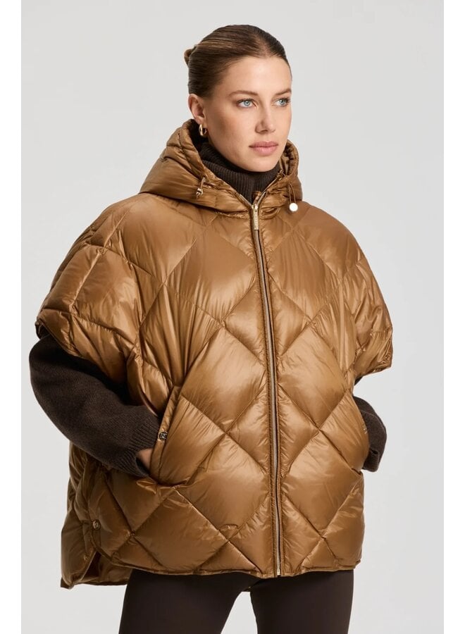 Bowie Cape Camel