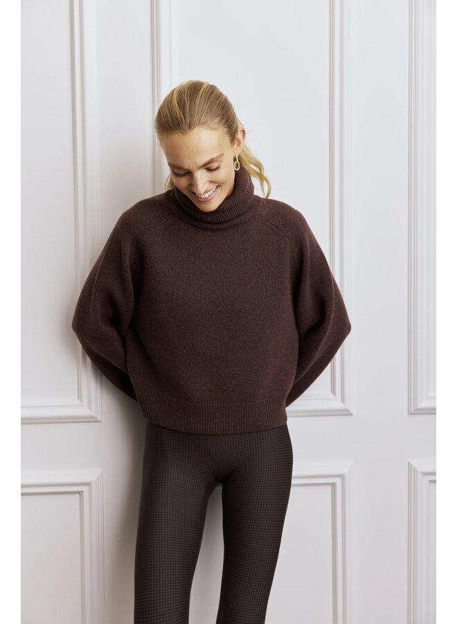Lux Cropped Turtleneck Cacao Melange