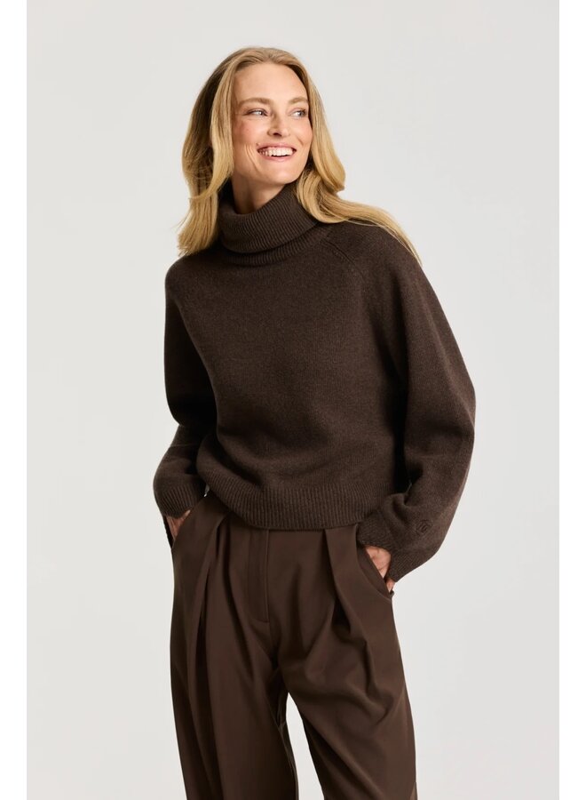 Lux Cropped Turtleneck Cacao Melange
