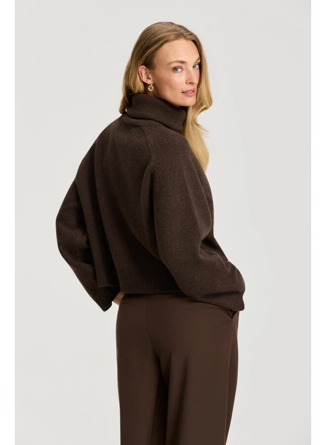 Lux Cropped Turtleneck Cacao Melange