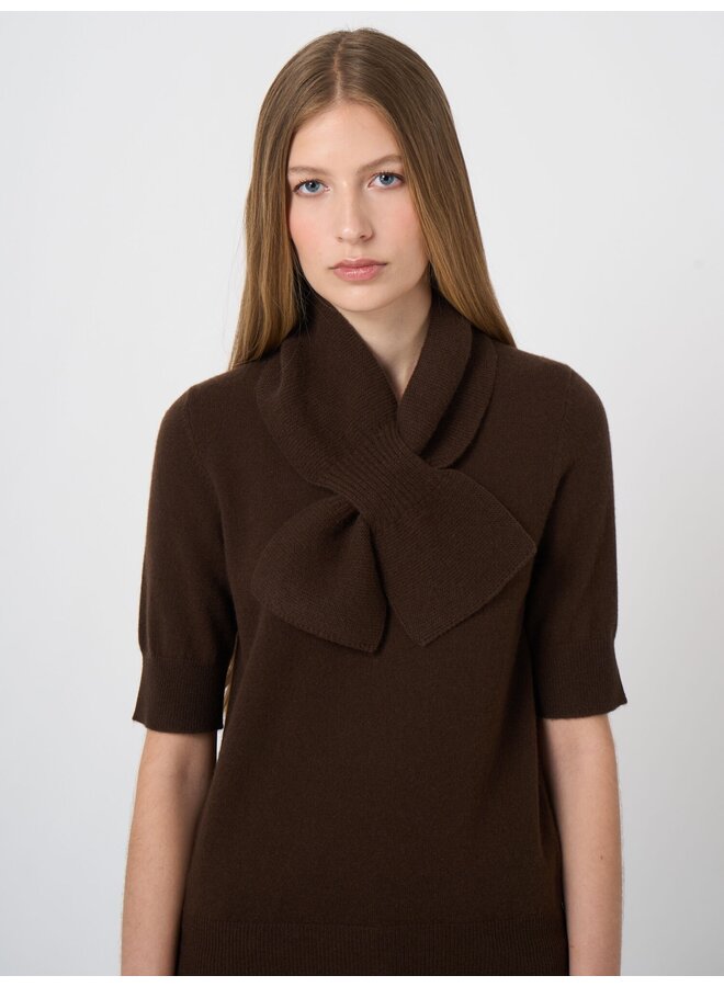Scarf Chocolate