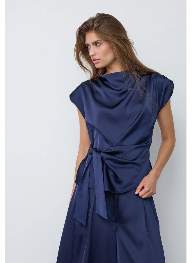 SafiraCC Pleat Top Navy