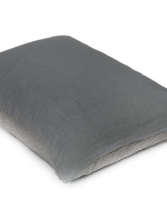 Mrs. Me Cushion Infinity mid. Grey 45x60cm Mrs. Me Cushion Infinity mid. Grey 45x60cm