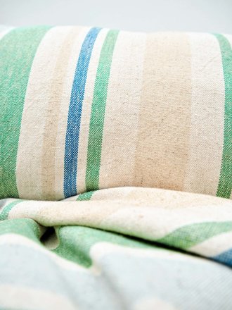 Essenza Torre Cushion Vivid Green 30x60