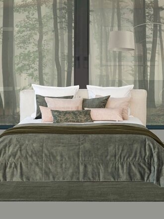 Mrs. Me Bed-end spread, Porter Evergreen 135x300cm