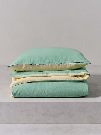 Essenza Pied de Pool,  Simply green