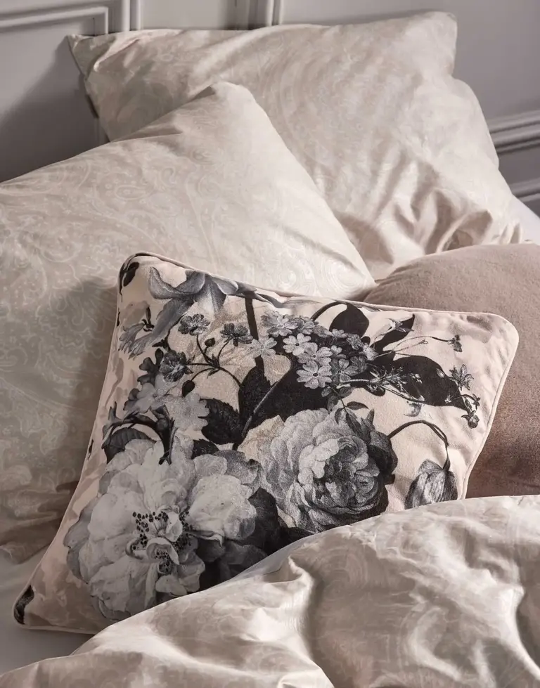 Essenza Floor Cushion Vanilla 50x50