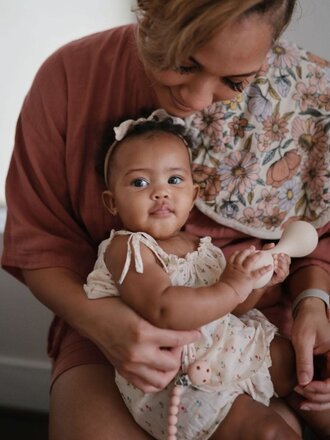 Mushie Rattle toy Silicone-Shifting Sands