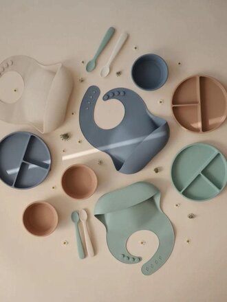 Mushie SILICONE BIB - Cambridge Bleu