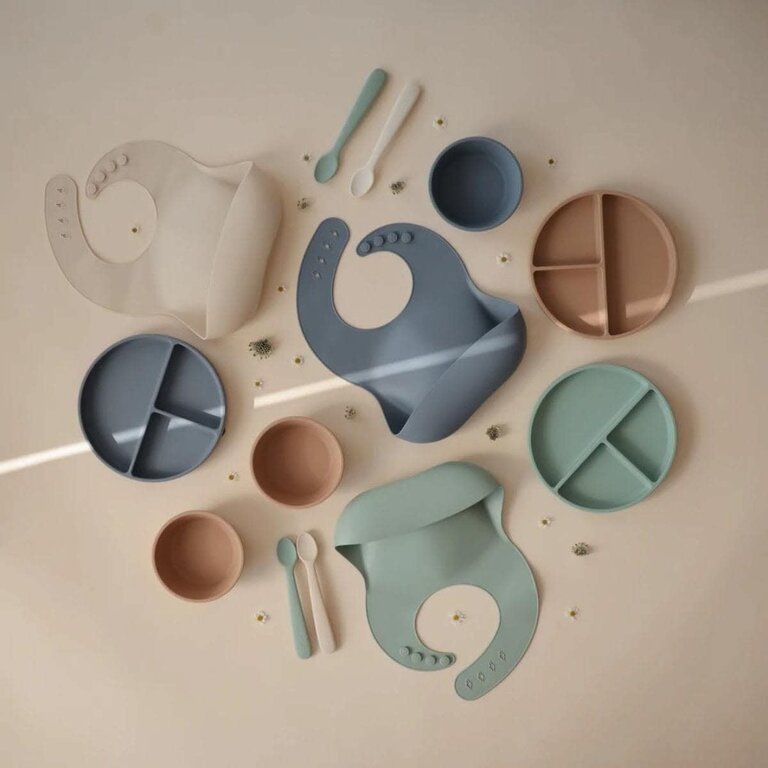 Mushie SILICONE BIB - Cambridge Bleu