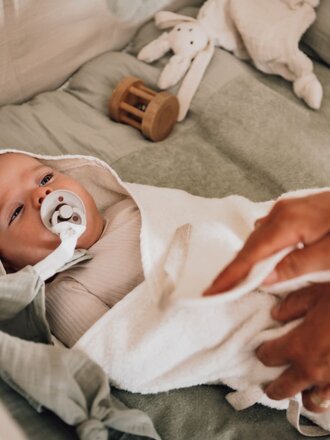 Koeka Omslagdoek Newborn Dijon Daily, Warm White
