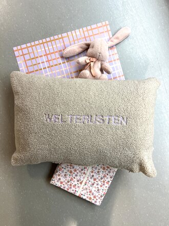 Atelier Pomme Teddy the Pillow 40x60cm Lucky Lila-Welterusten