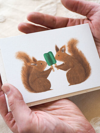 Getekenddoorzusje Eekhoorns met dubbel ijsje A6