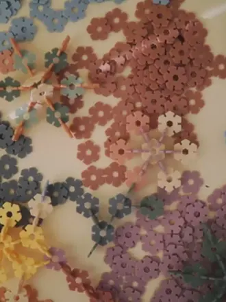 Mushie Connect Toy Hex