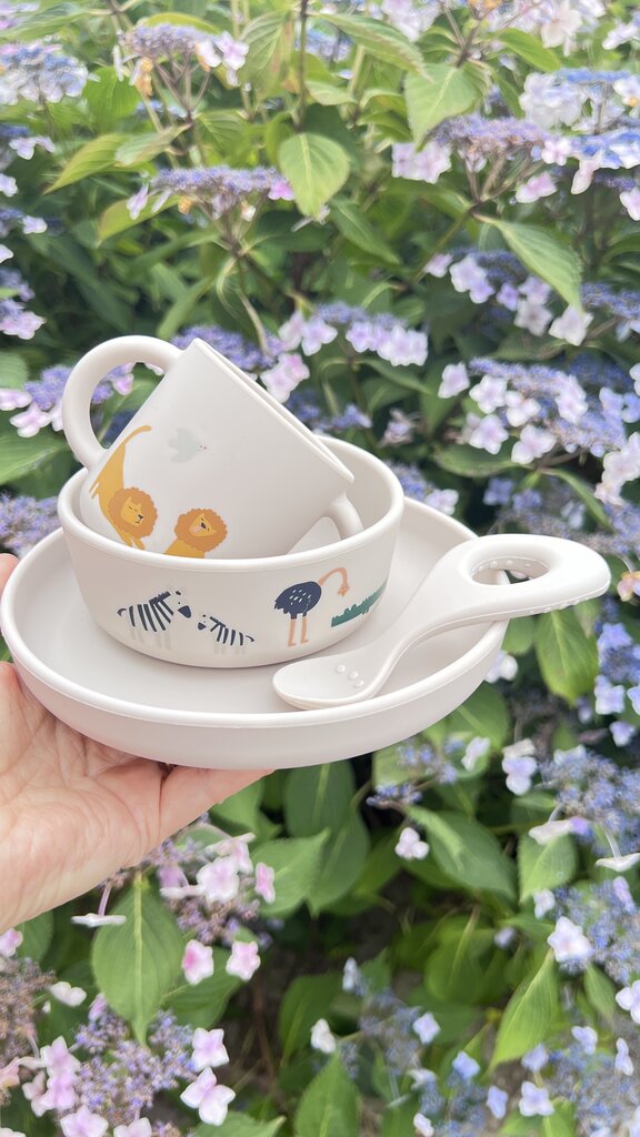 Liewood Vivi Printed tableware All together Sandy