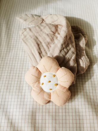 Dear April Fleur Cuddle Cloth, Little Mouse