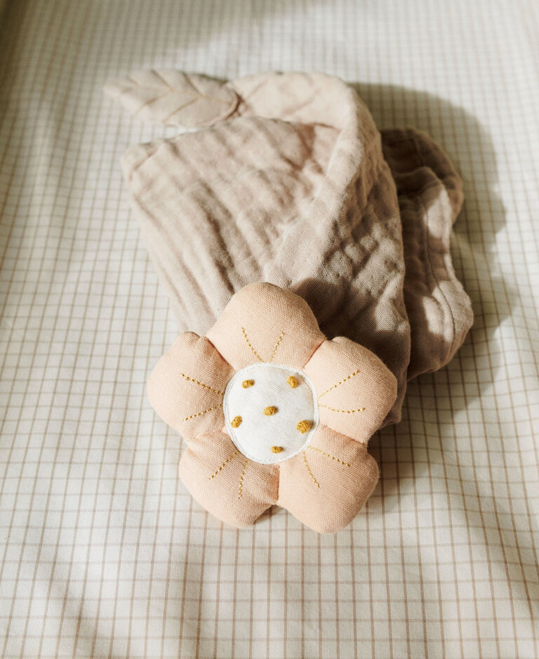 Dear April Fleur Cuddle Cloth, Little Mouse