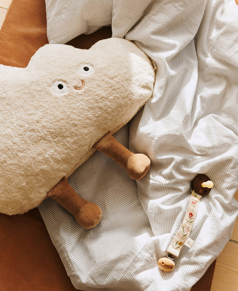 Dear April Cloud Cushion, Soft White
