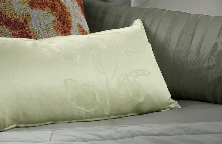 Mrs. Me Cushion Fab Citrus 30x60 cm