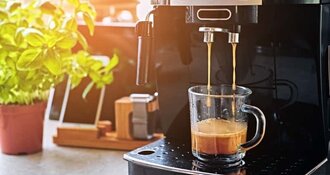 5 CONSEILS INDISPENSABLES pour votre machine à café pendant l'été