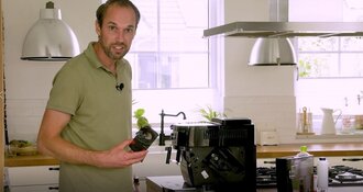 Le groupe d'infusion de ma machine à café est bloqué - Nous vous donnons la solution à ce problème !