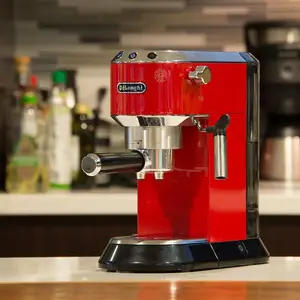 Remplacement du joint de piston DeLonghi Dedica (EC680 & EC685) – Résoudre les fuites d'eau et la perte de pression