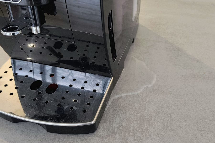 Koffiemachine lekt water? Oorzaken én oplossingen