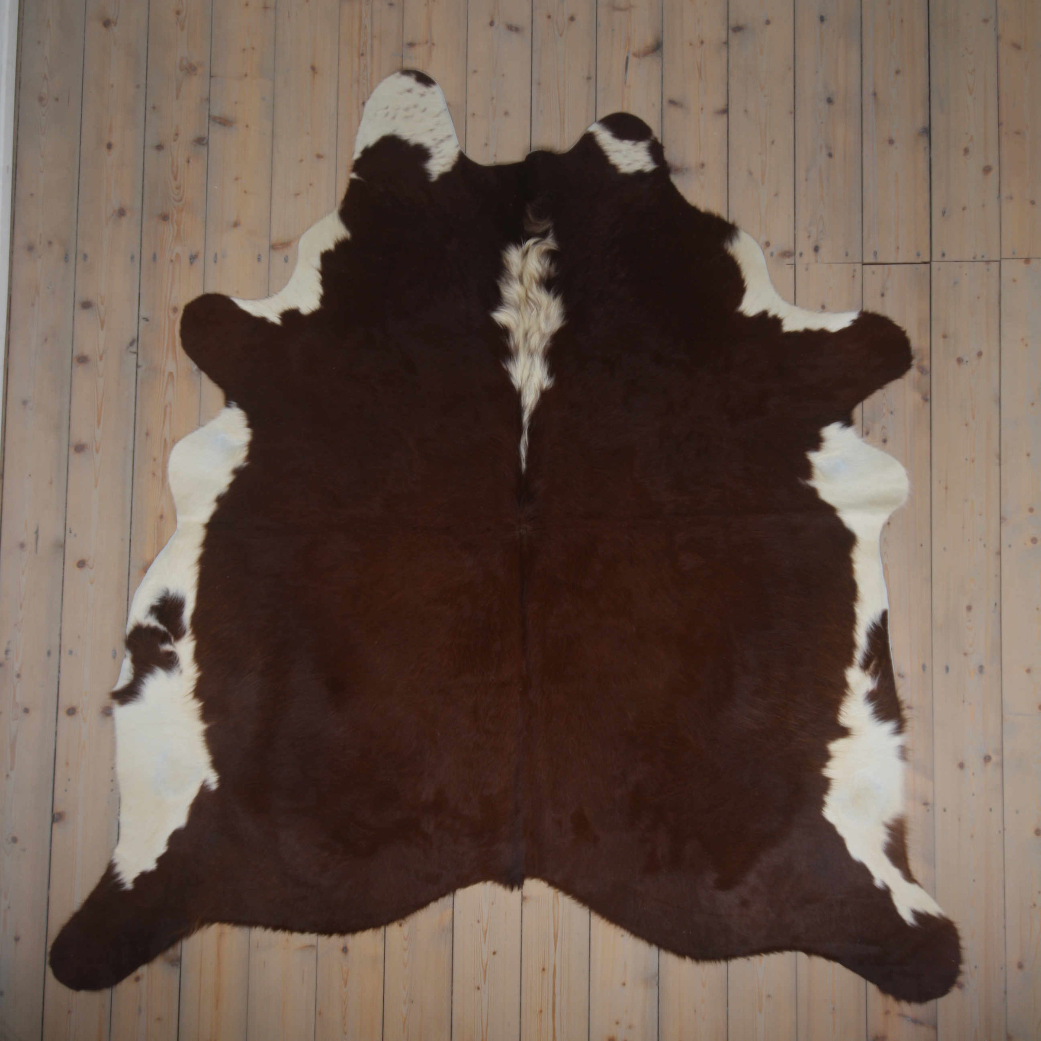 Kuhfell Teppich - Braun / Weiß - ca. 200x200CM