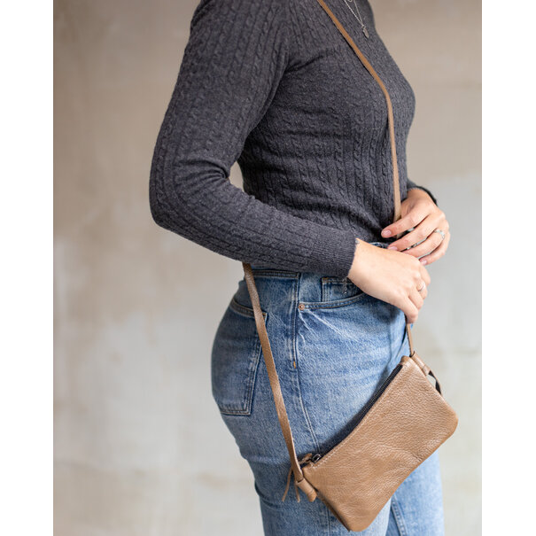 Van Buren seit 1861 Crossbody clutch - Zand leder