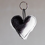 Schlüsselanhänger Herz gefüllt - Schwarz/weiß
