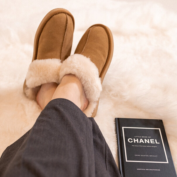 Van Buren seit 1861 Lammfell-Slippers Lumi Kamel - Größe 37 bis 43