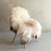 Einzigartig fotografiertes naturbeige isländisches schaffell - ca. 128x77cm - SVV-829