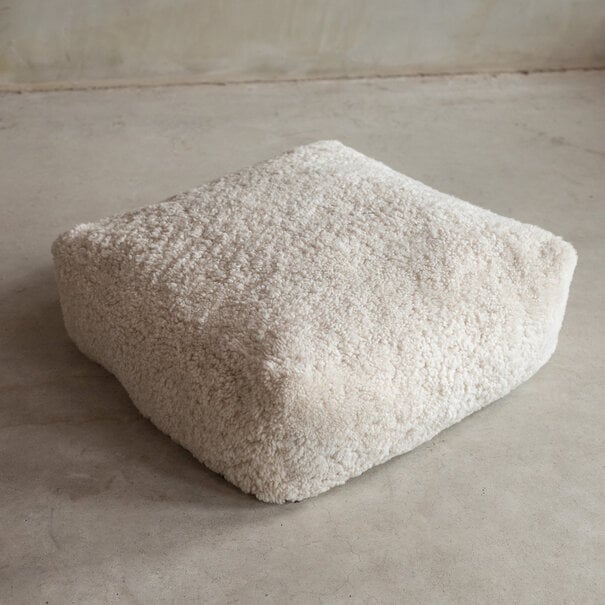 Van Buren seit 1861 Bodenkissen Crossbreed - Off-White - 65 x 65 x 20 cm (ohne Füllkissen)