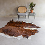 Einzeln fotografiertes gemischtes Kuhfell KH-075 mit einer Größe von ca 199x173 cm (2-3m²)