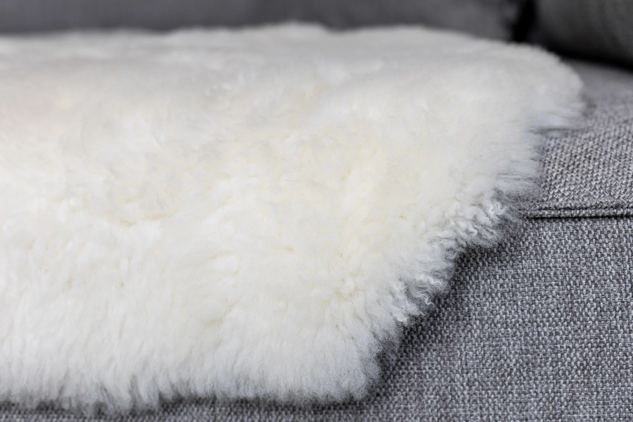 Schaffell als Wohntrend