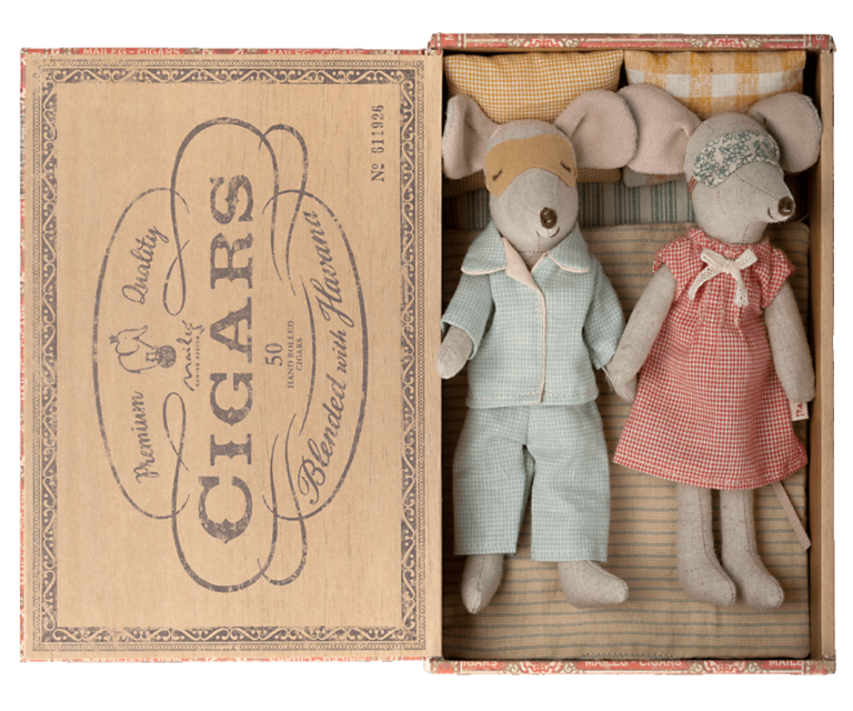 Maileg Maileg - mum & dad mice in cigar box