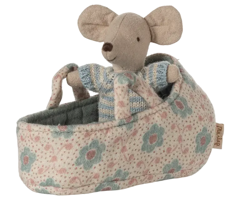 Maileg Maileg - Baby mouse in carry cot - Blue