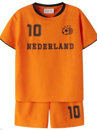 Name It Nederland tenue