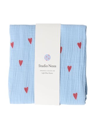 studio noos Studio noos - swaddle ligt blue heart 120x120