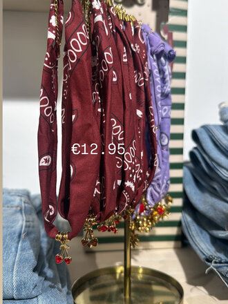 Bandana ketting cherry