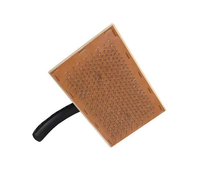 Carde en bois pour bovins - 125 x 180 mm Carde en bois pour bovins - 125 x 180 mm